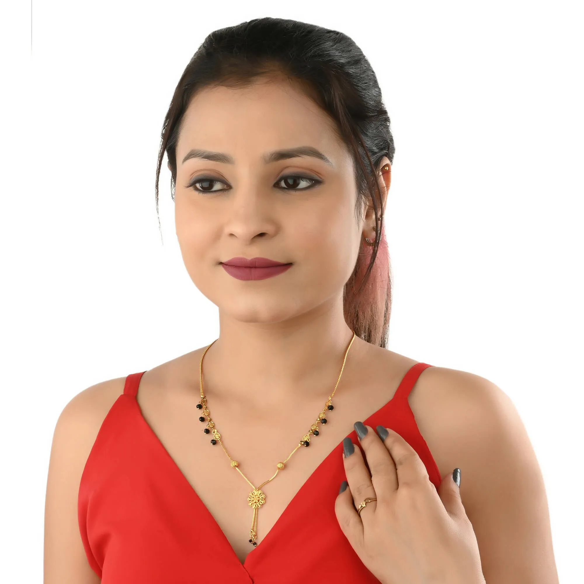 AanyaCentric Gold Plated Short Mangalsutra Set with Earrings