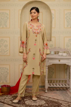 Falak Kashmiri Kurta Set In Muslin Beige