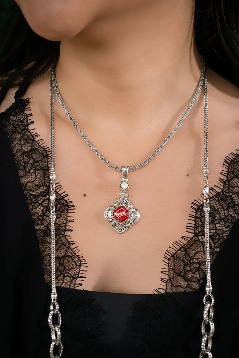 Joyful Pendant II™ in Red Indonesian Coral