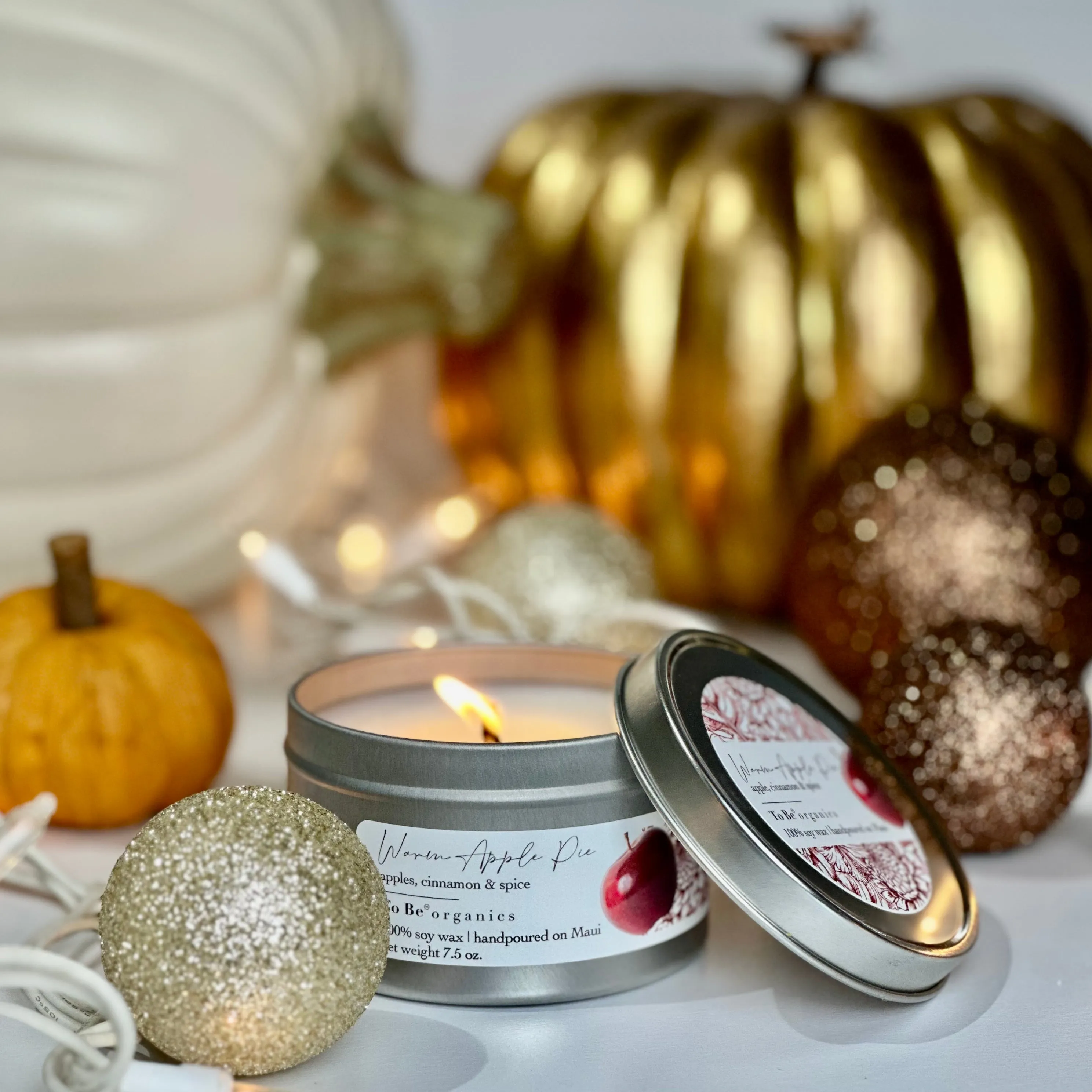 Warm Apple Pie Holiday Candle